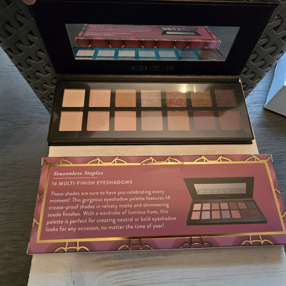 NIB Laura Geller Mauve-ulous Moments palette